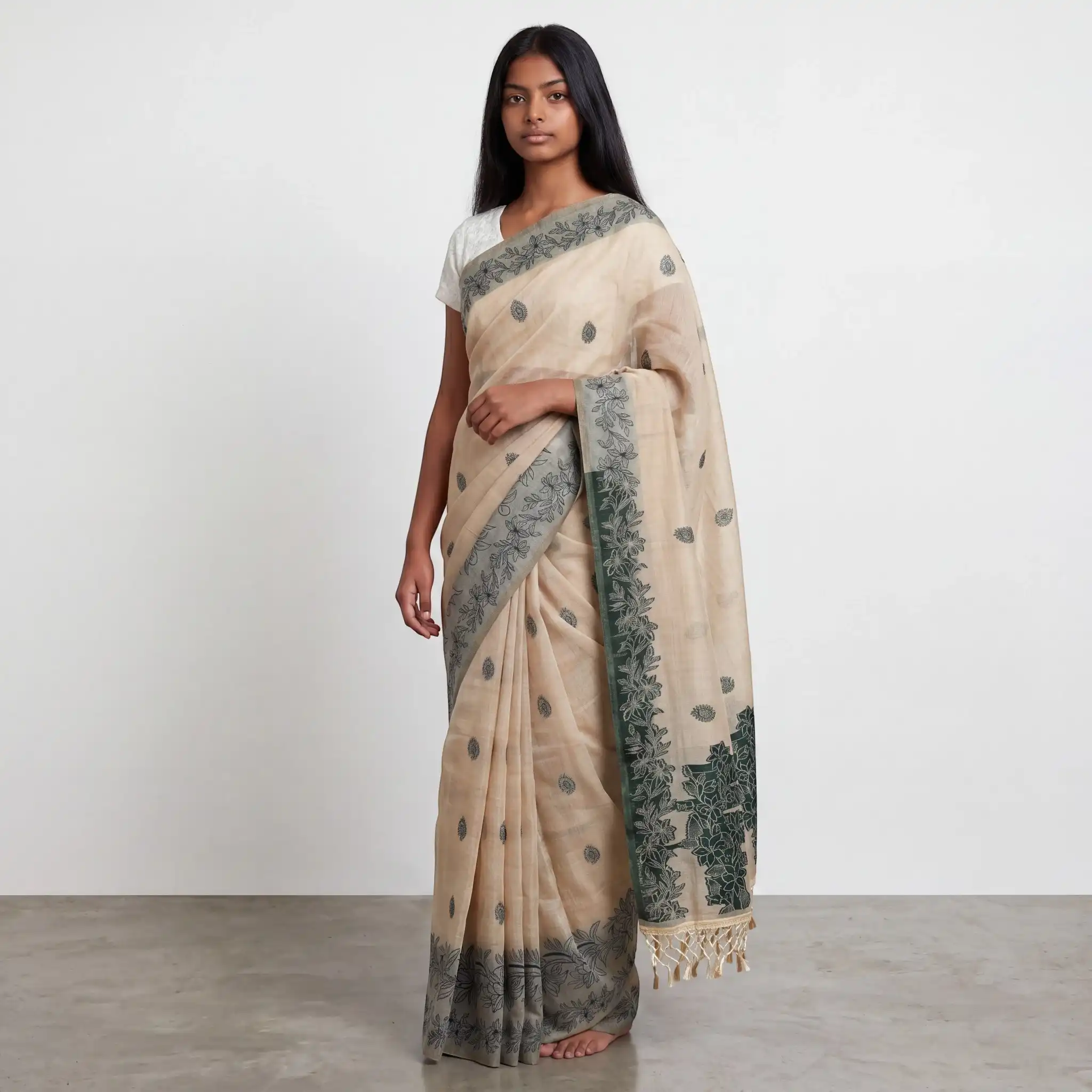 Bomkai Sonepuri Beige Cotton Saree Olive Paisley Buti view 2