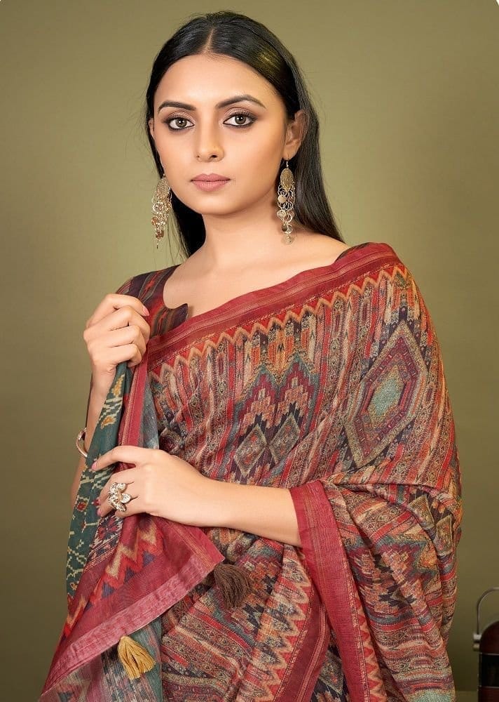 Digital Printed Cotton Saree in Multicolor view 2