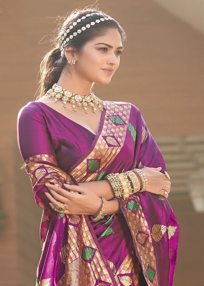 Woven Art Silk Saree in Purple view 2