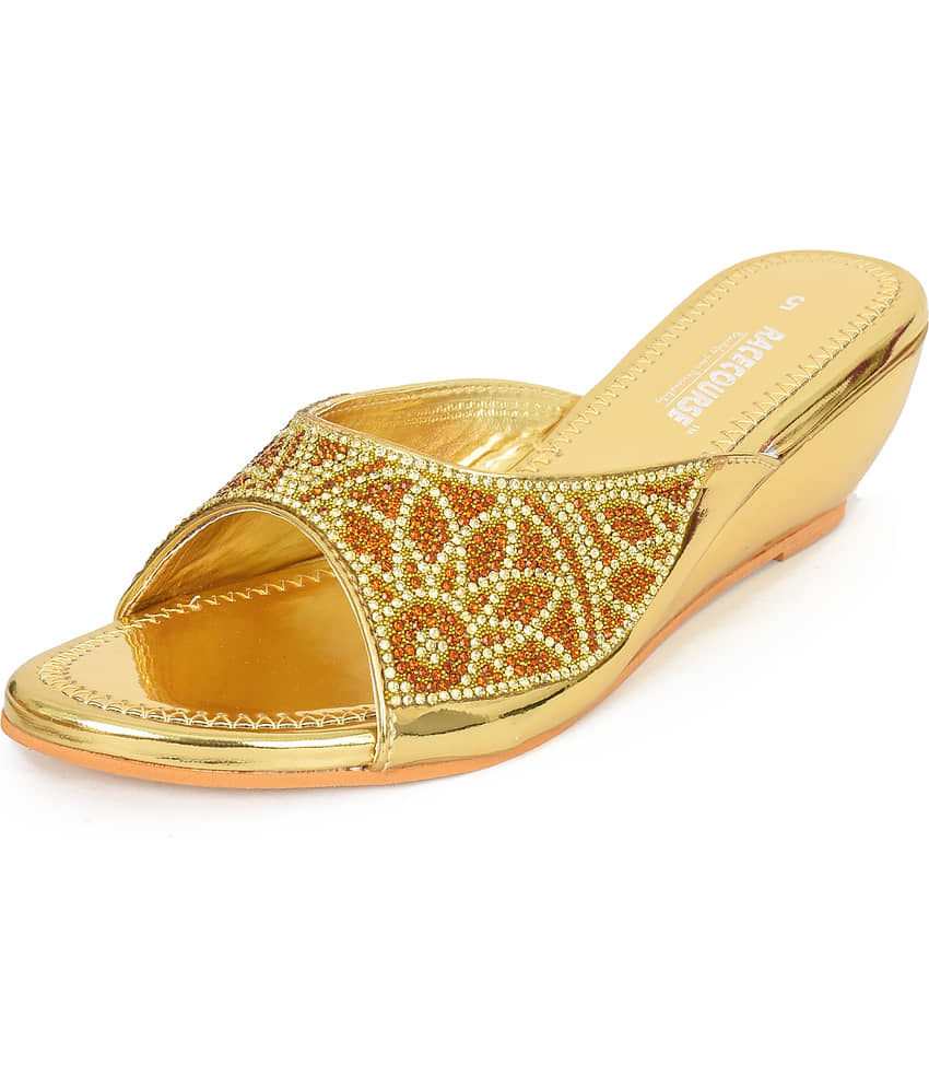 Racecourse - Gold Women's Slip On Heels view 2