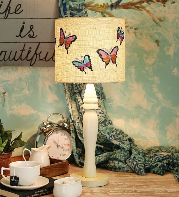 Butterfly On Jute Lamp view 2