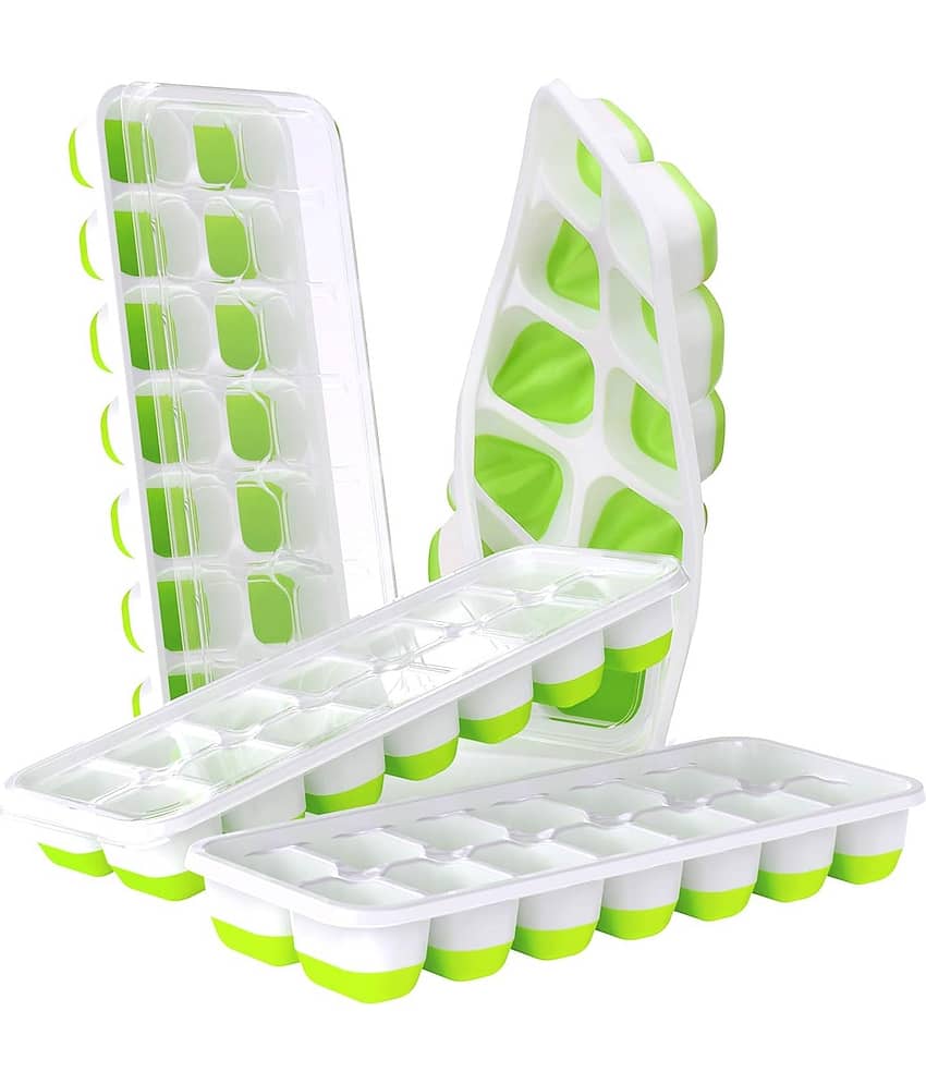Crasts Ice Cube Maker Trays Light Green 4 Pcs