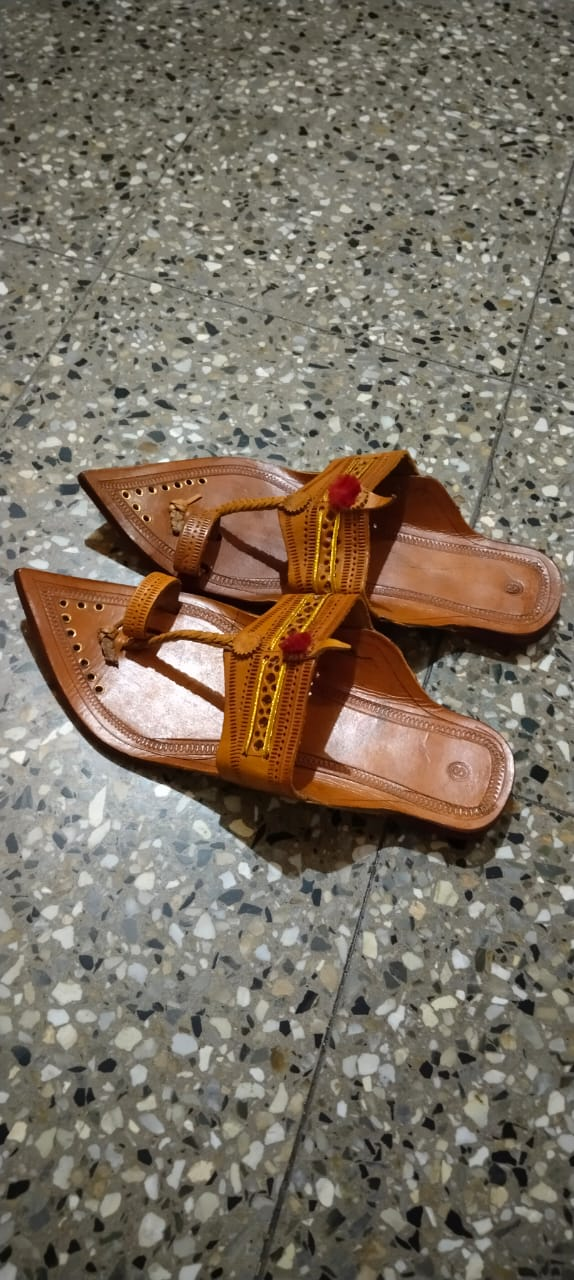 Hand Crafted Leather Kolapuri Chappals (No-8) view 2