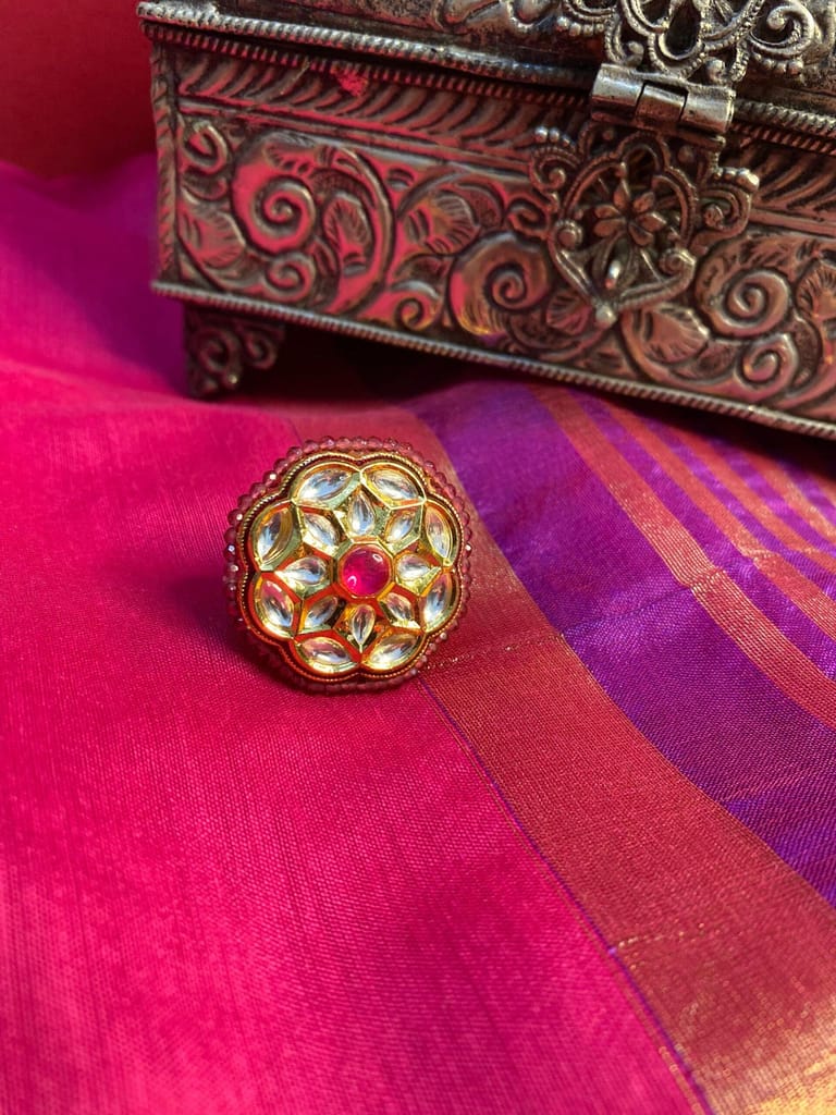Gulzaar Glow Ring view 2