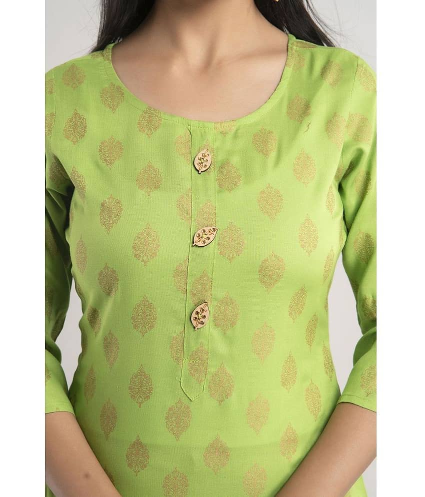 MAUKA - Green Rayon Women's Straight Kurti ( Pack of 1 ) view 2