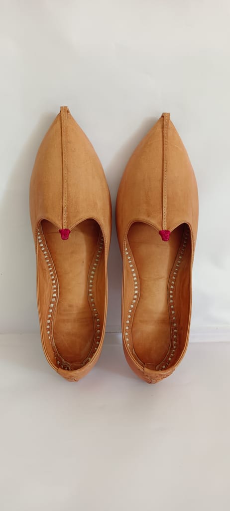 leather handmade mojari view 2