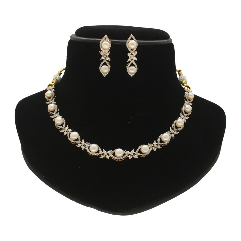 The Eldric Charm Pearl Necklace Set view 2