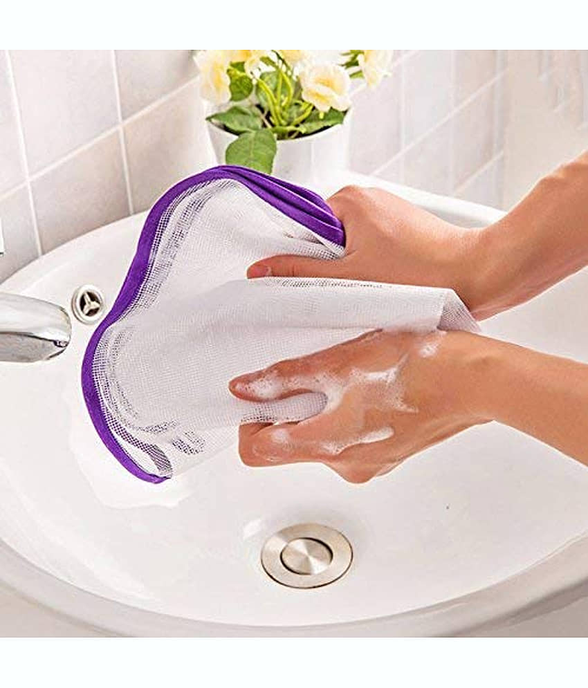 GEEO Protective Insulated Ironing Mesh for Clothes Delicate Garment Cloth Guard Home Press Mat Heat Resistant Reusable & Washable, Multicolours Standard view 2