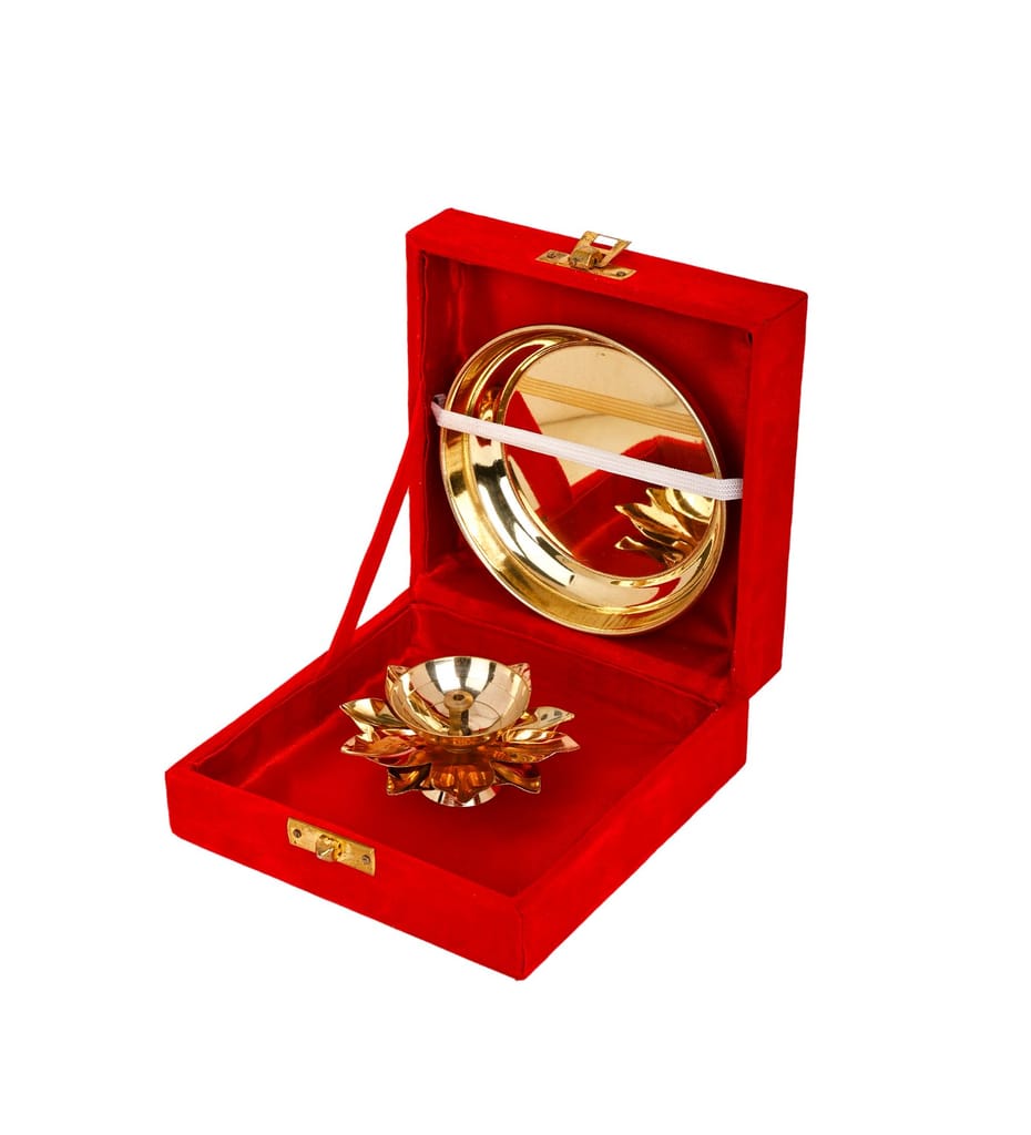 BulkySanta Brass Plate with Diya || Brass Lotus Diya Small || Brass Plate 4 inches (with Gift Box) view 2
