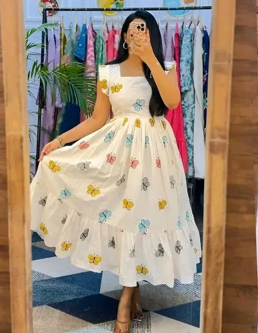 Comfy Graceful Women Gowns view 2