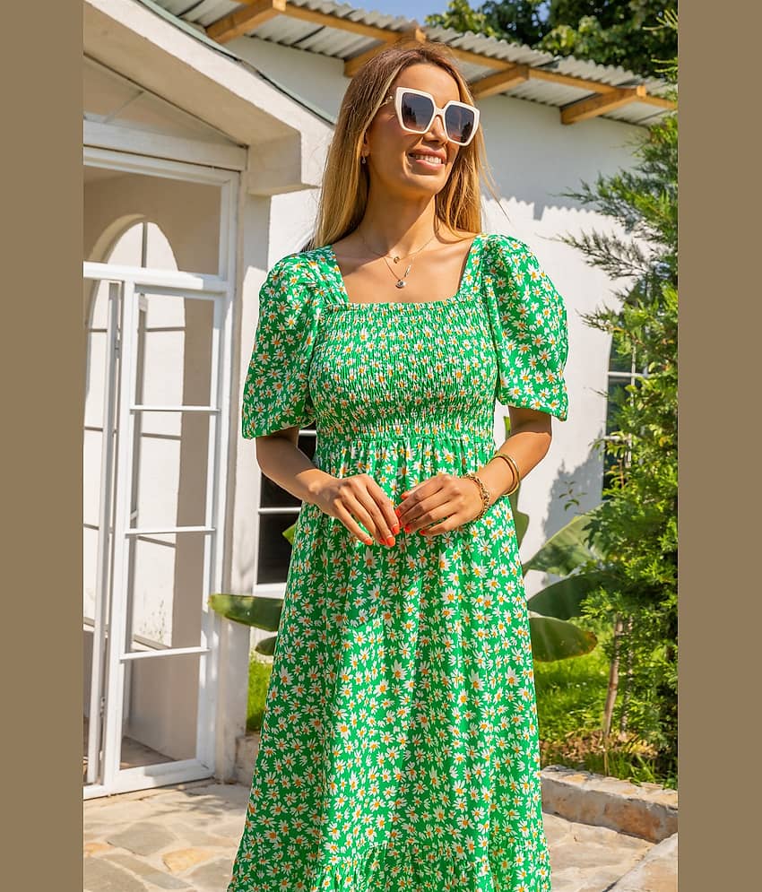 Sheetal associates Women Crepe Printed Fit & Flare Dress ( Green ) view 2