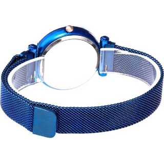 Women Blue Magnet Belt Watches view 2