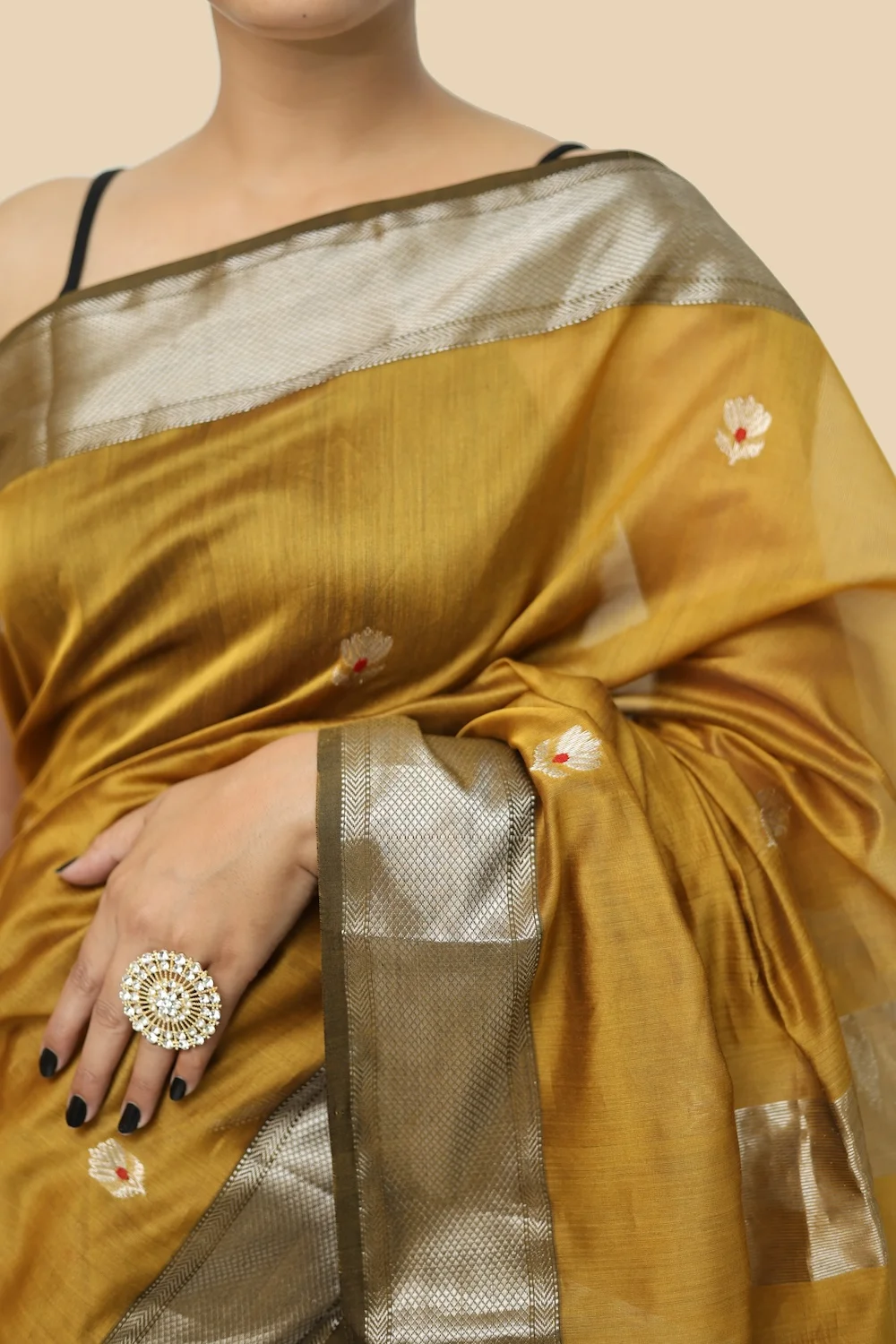 Magestic Yellow Meena Buti handloom Saree with Tassels view 2