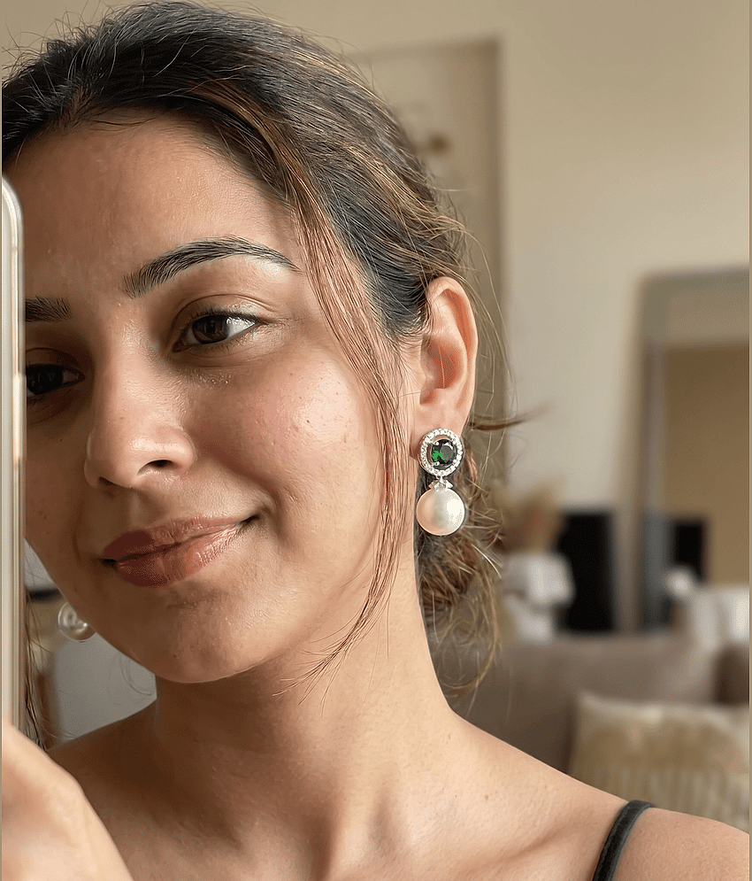 AKLINA Pink Danglers Earrings ( Pack of 1 ) view 2