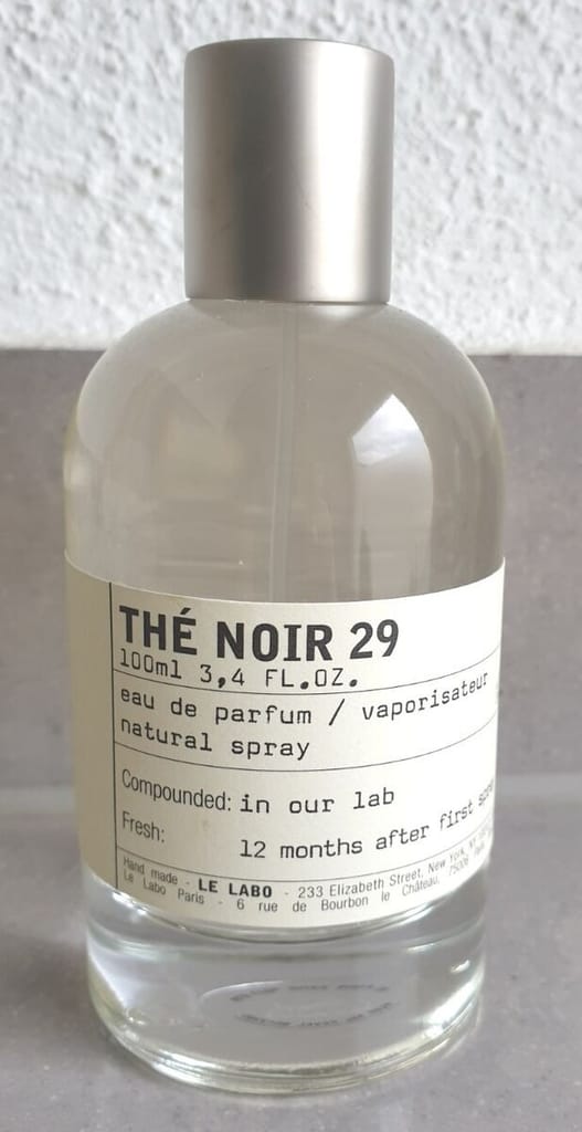 Le Labo Thé Noir 29 Eau de Parfum 100ml – Unisex Luxury Perfume with Black Tea, Fig & Woody Notes | Long-Lasting Niche Fragrance view 2