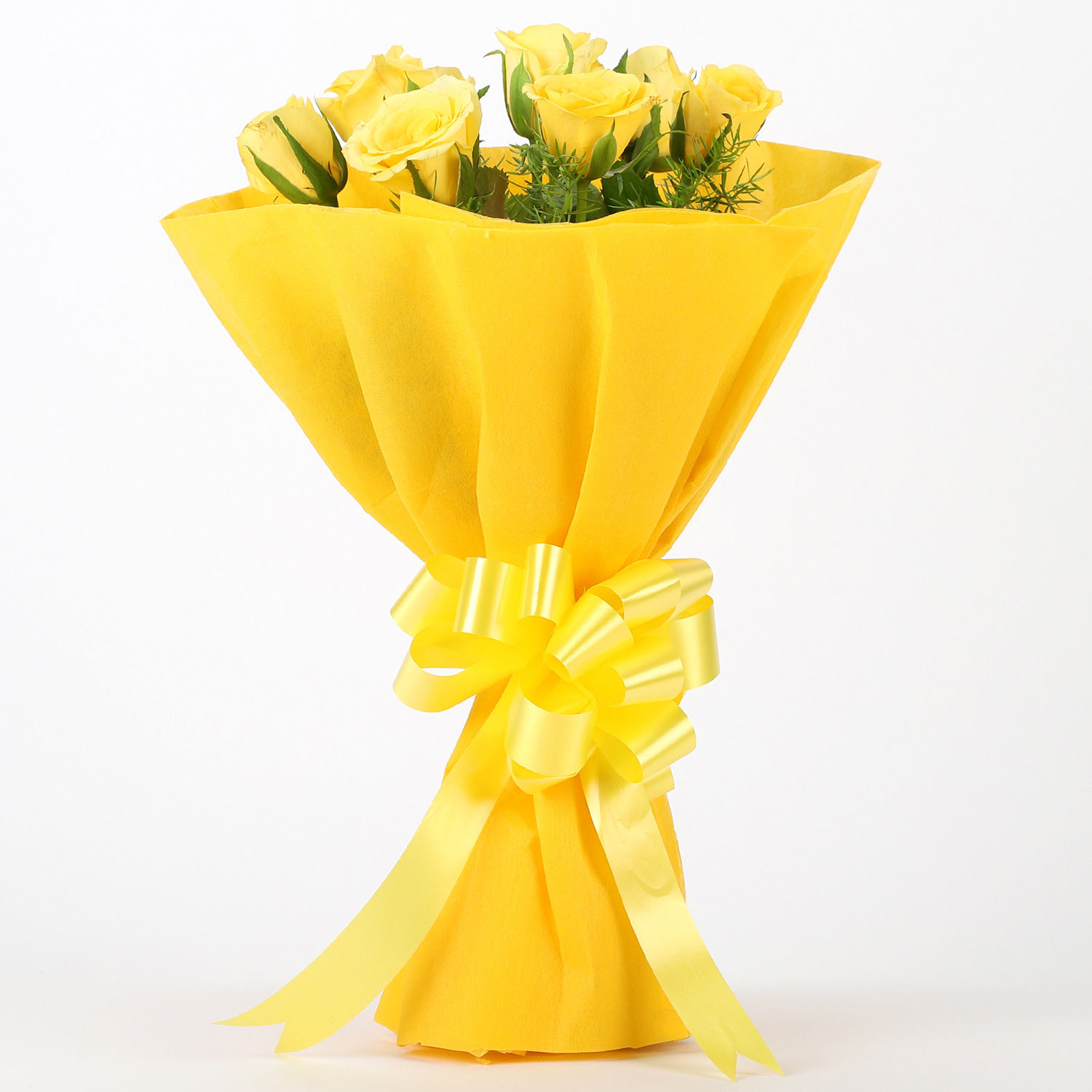 Enticing 8 Yellow Roses Bouquet view 2