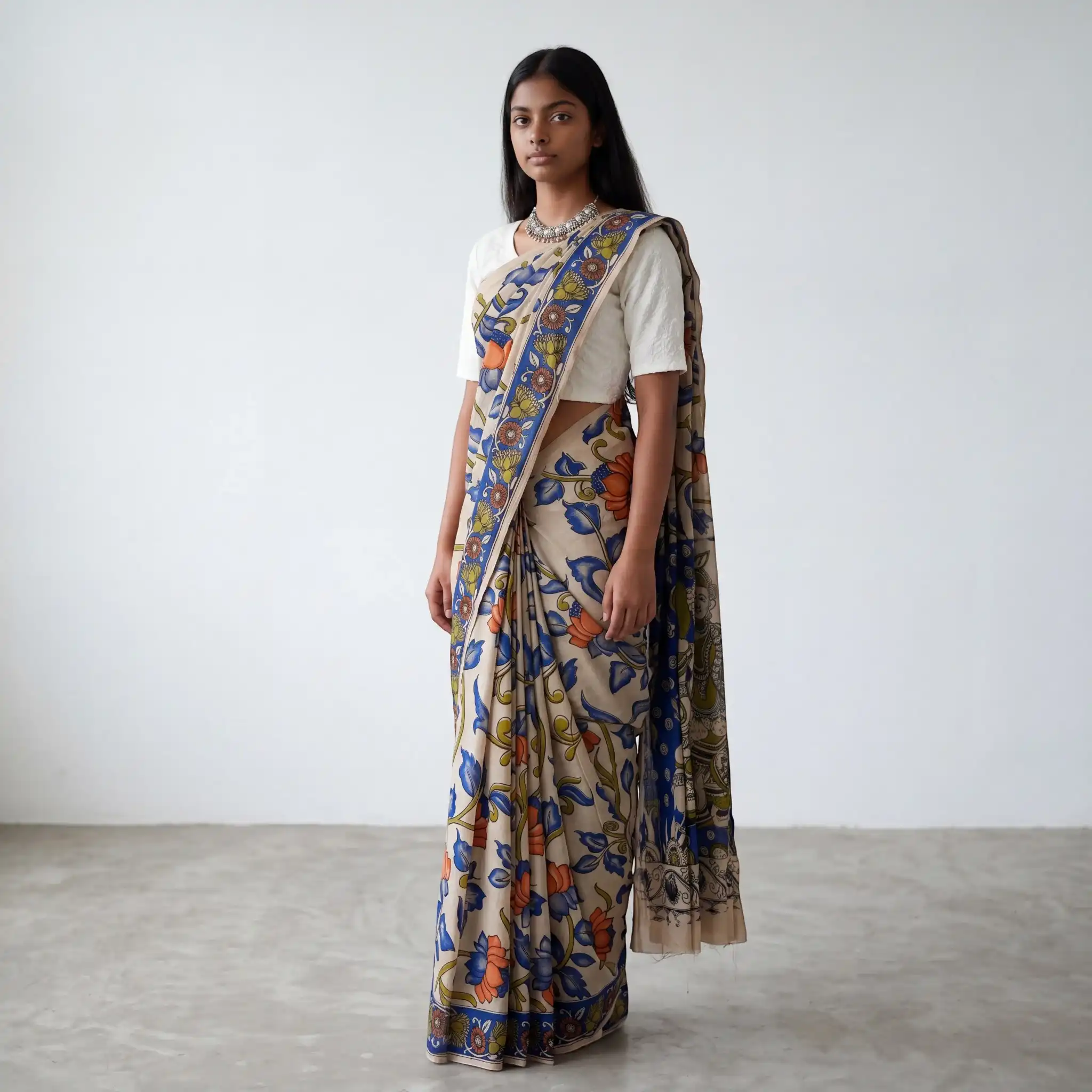 Pedana Kalamkari Screen-Print Cotton Mulmul Saree in Beige and Indigo view 2