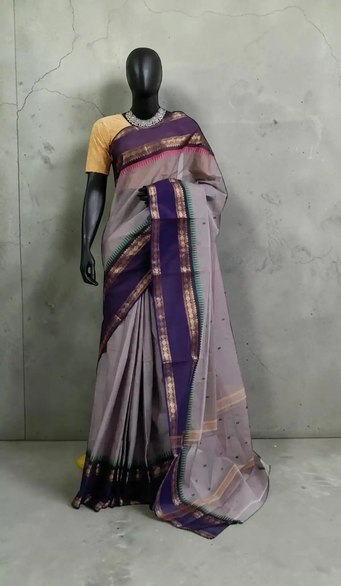 Handwoven Kanchipuram Cotton-Silk Saree in Grey with Contrast Border