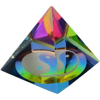 Kesar Zems Glass Pyramid (4 cm x 4 cm x 4 cm) view 2