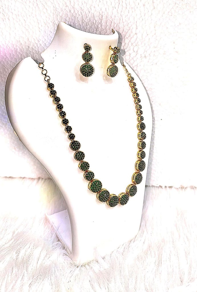 "Alloy gold plating Stunning Emerald and Gold Necklace Set" view 2