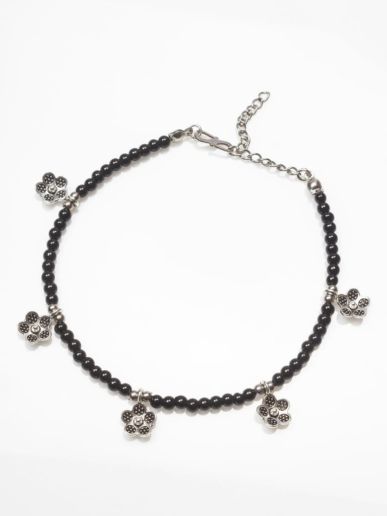Morison Elegant Silver Anklet Timeless Charm for Your Feet view 2