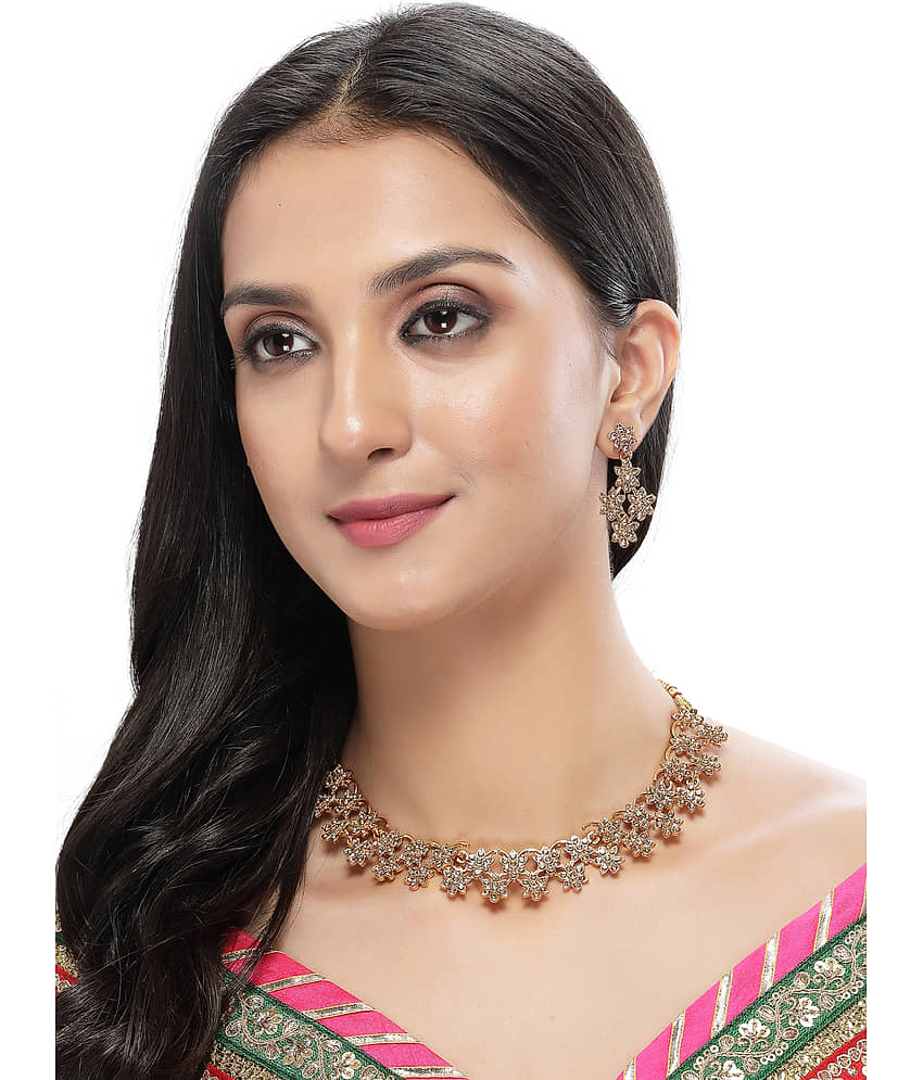 Sukkhi Gold Alloy Necklace Set ( Pack of 1 ) view 2