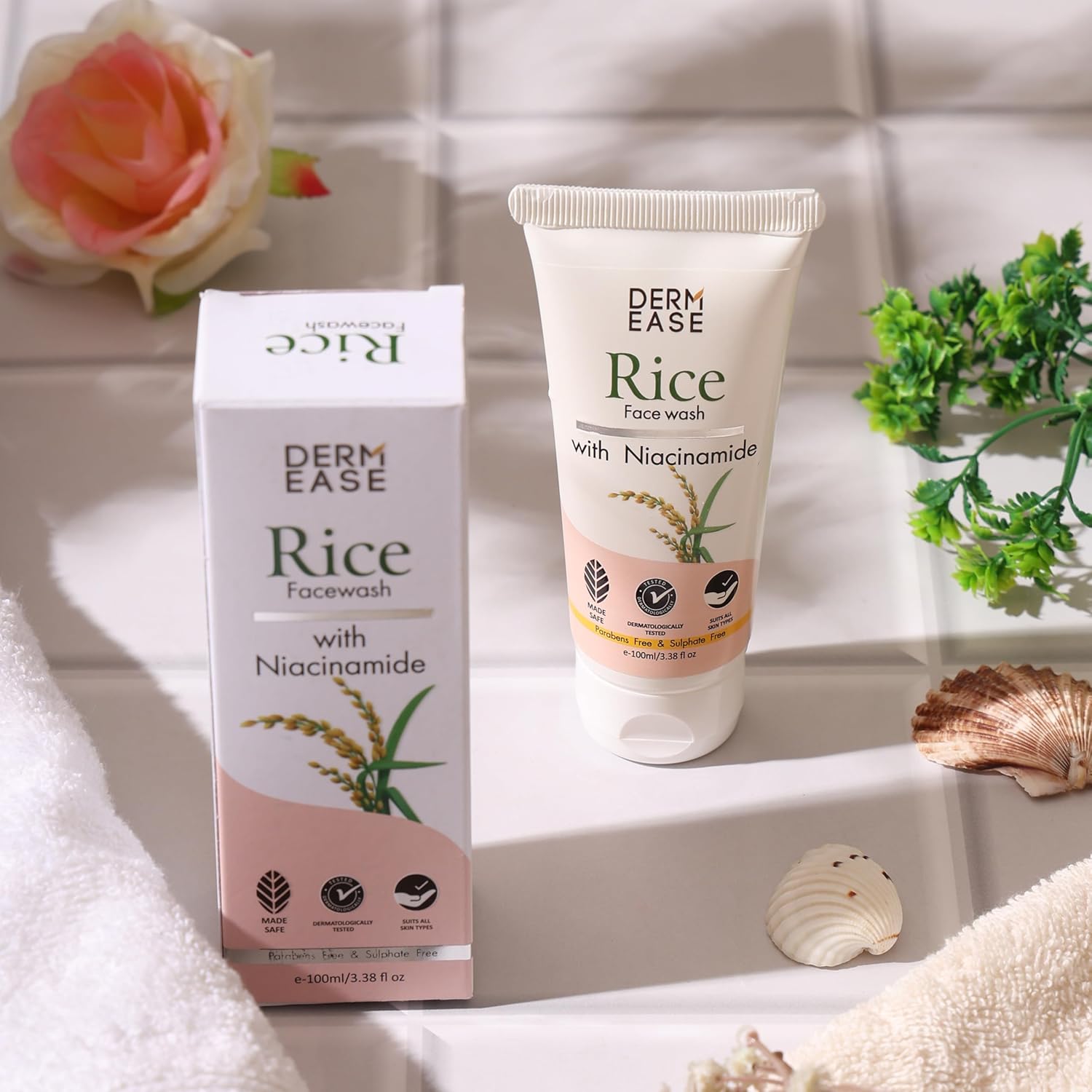 Dermease Rice Face Wash with Niacinamide for Bright Skin view 2