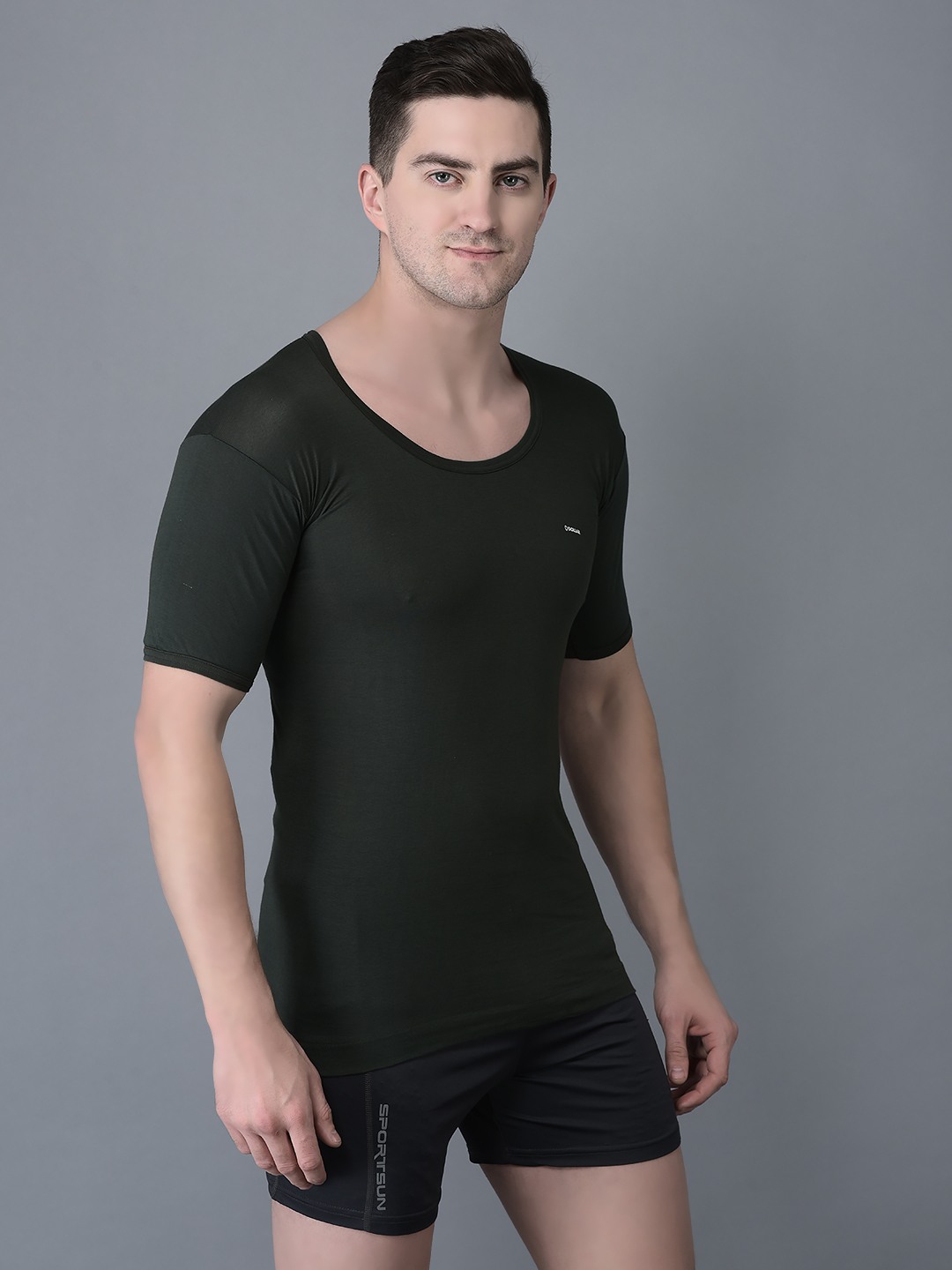 Men's Assorted Pack of 2 Solid Combed Cotton Shrinkless Vest view 2