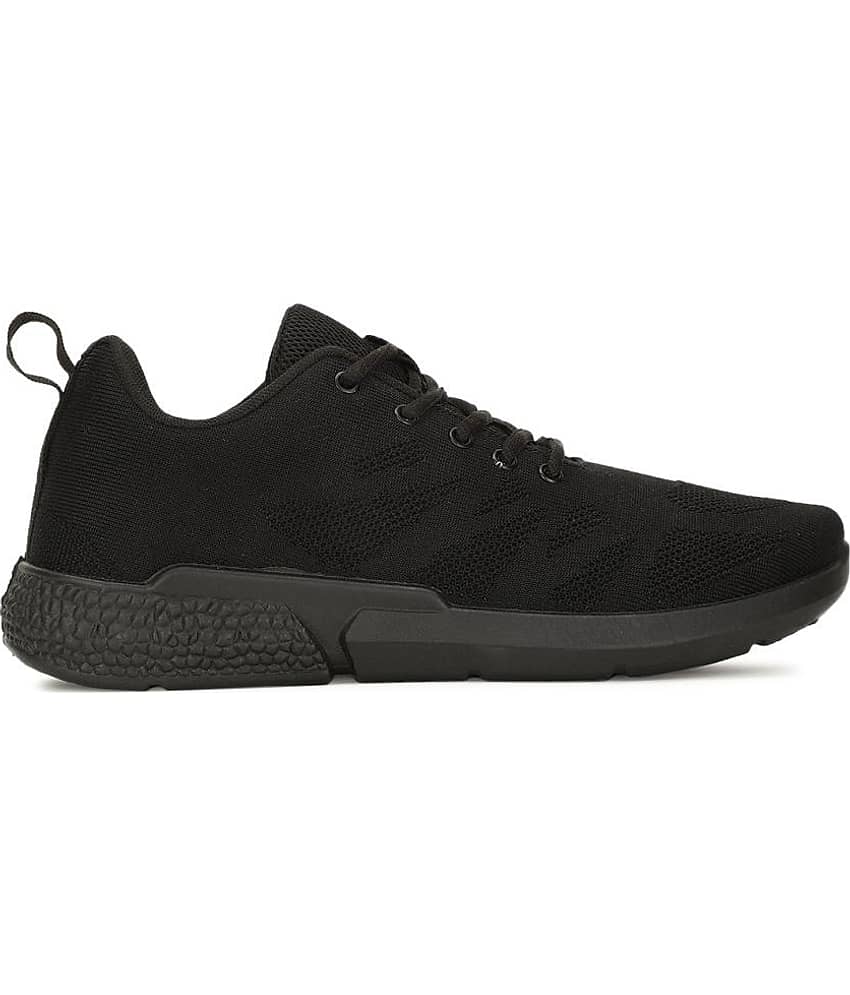 Bata Black Men's Sports Running Shoes view 2