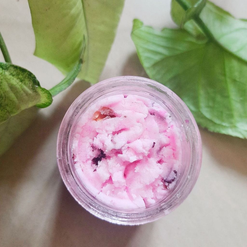 Body Scrubs view 2