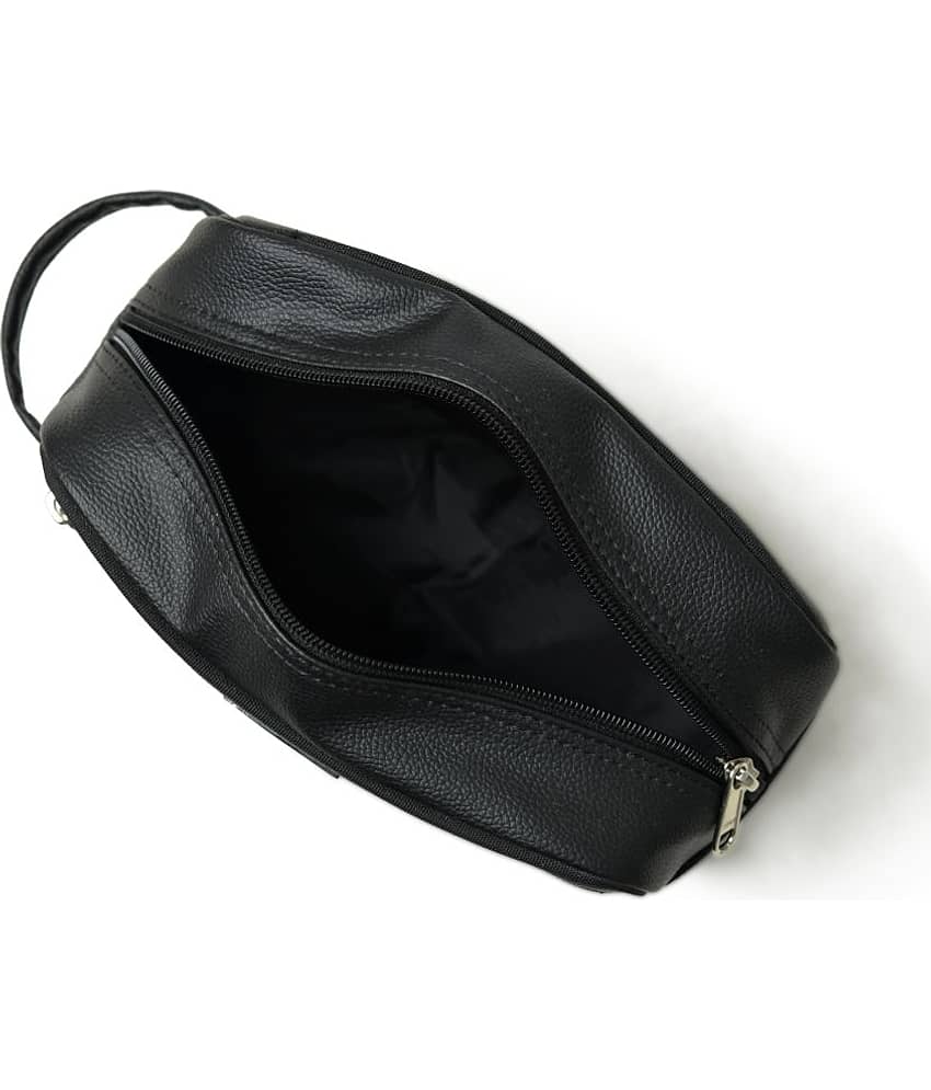 MATRICE Black Hand Pouch view 2