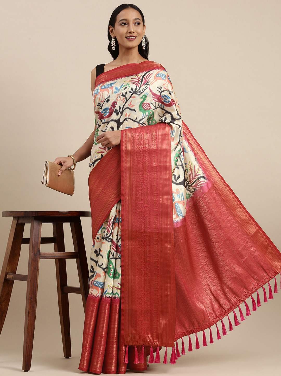 Yavira silk Women's Multi Printed Silk Blend Saree