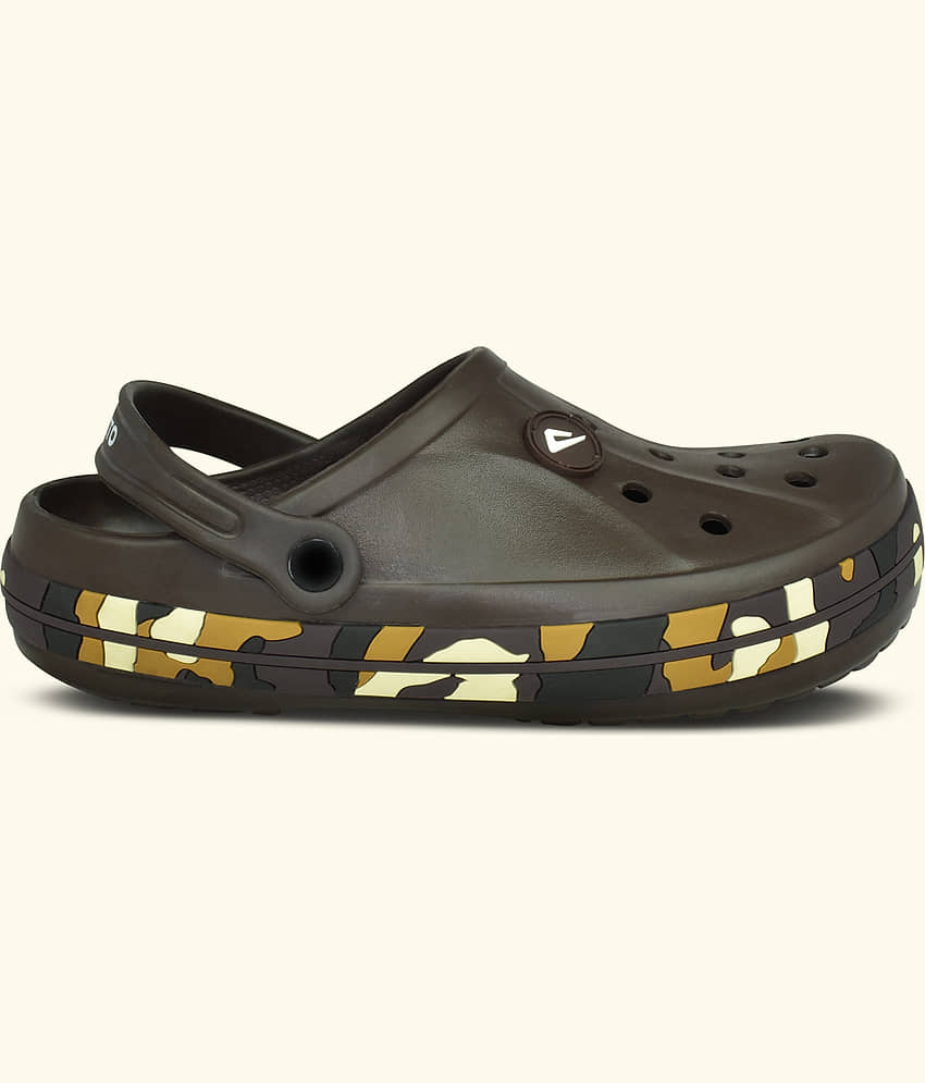 Impakto - Brown Men's Clogs view 2