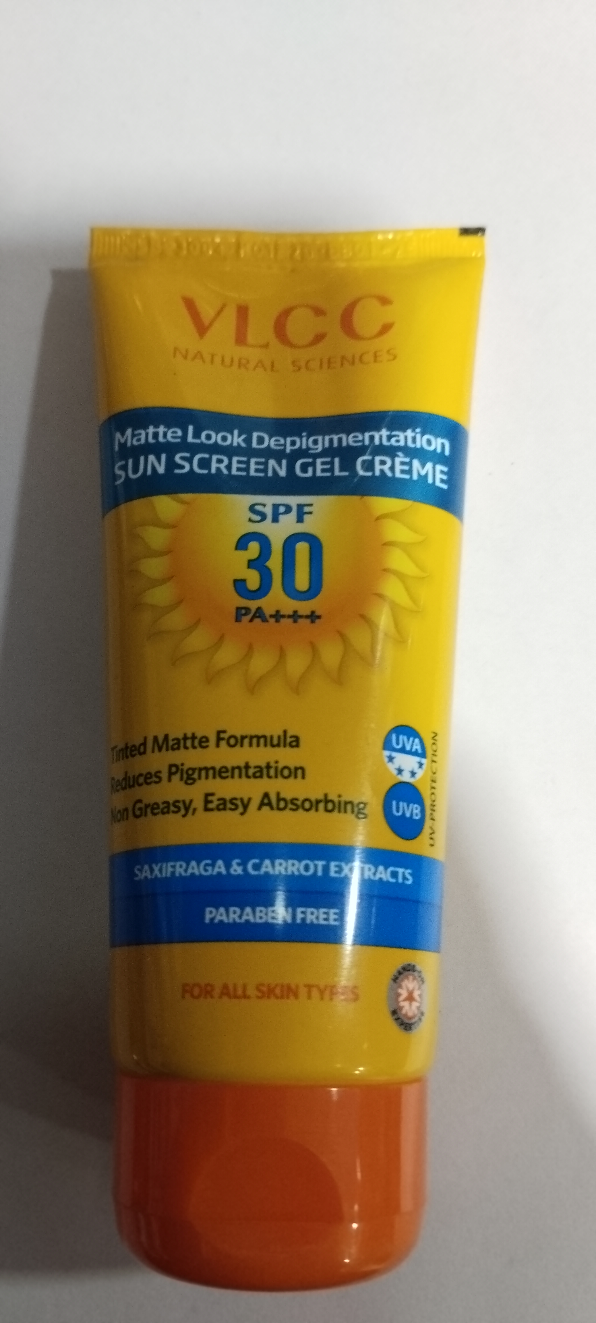 Vlcc Natural sciences Spf 30