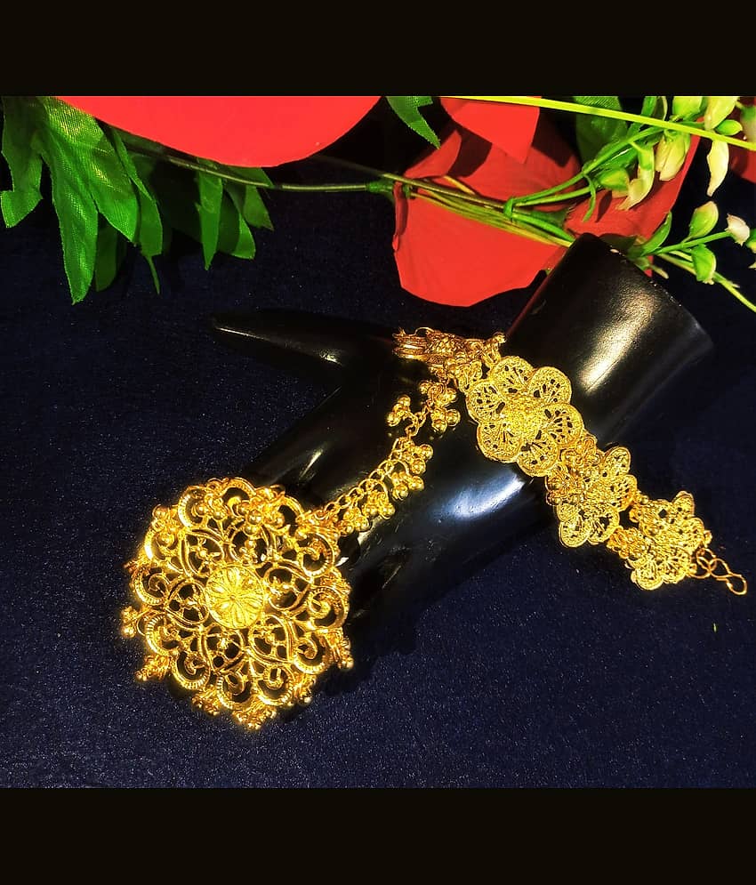 Samridhi DC Gold Bracelet ( Pack of 1 ) view 2