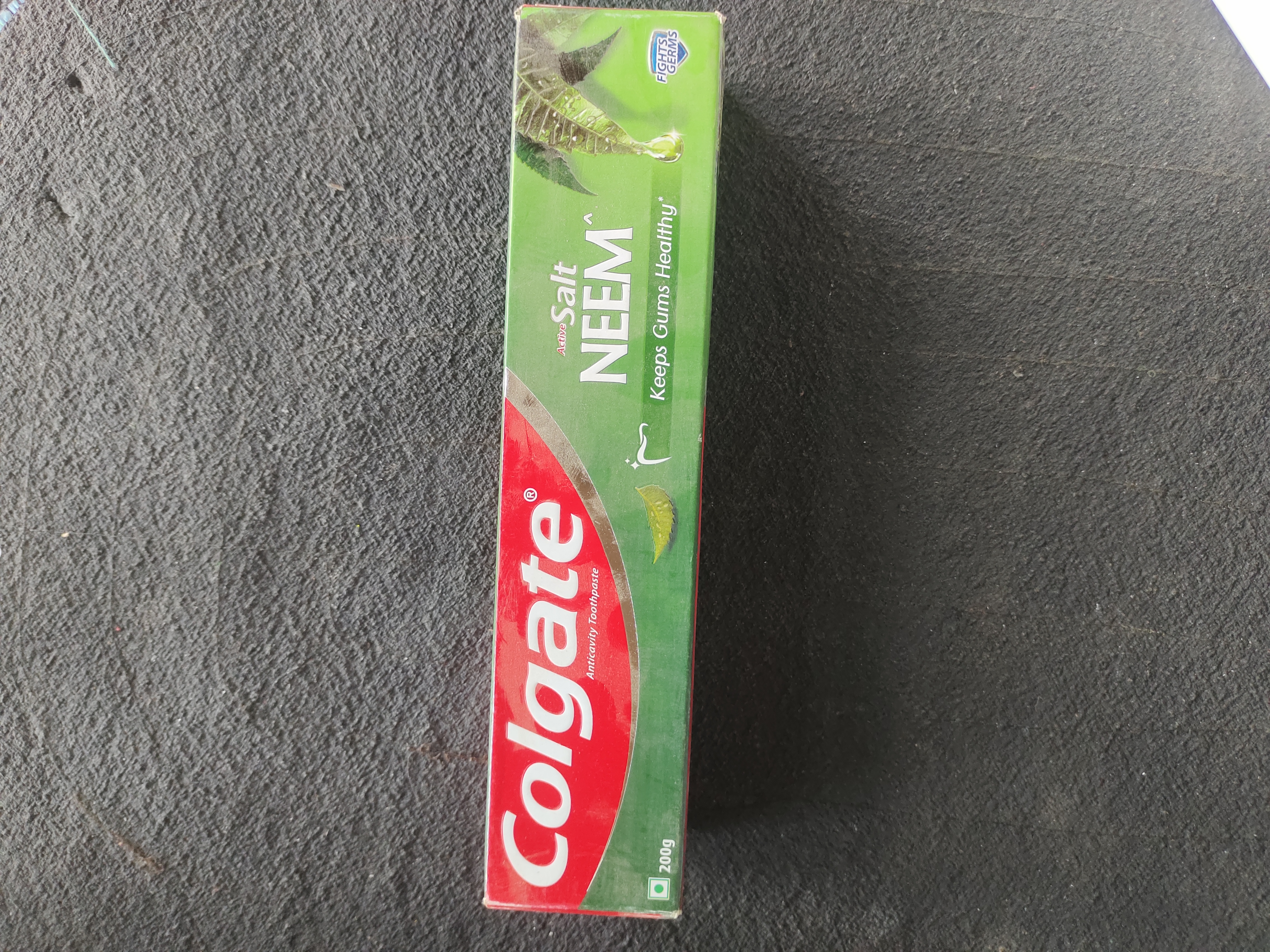 Colgate anticavity active salt neem keeps gum healthy tooth paste