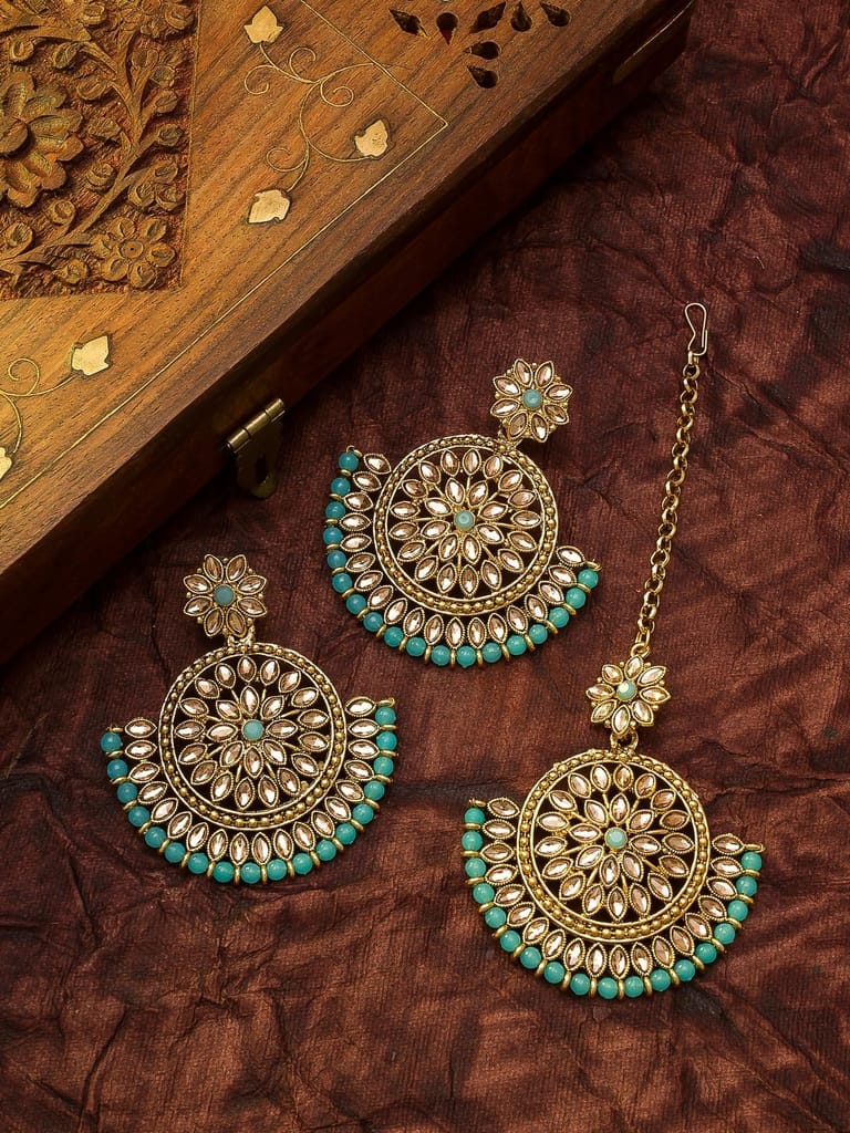 Morison Diamond-Style Mangtikka Sparkling Sophistication