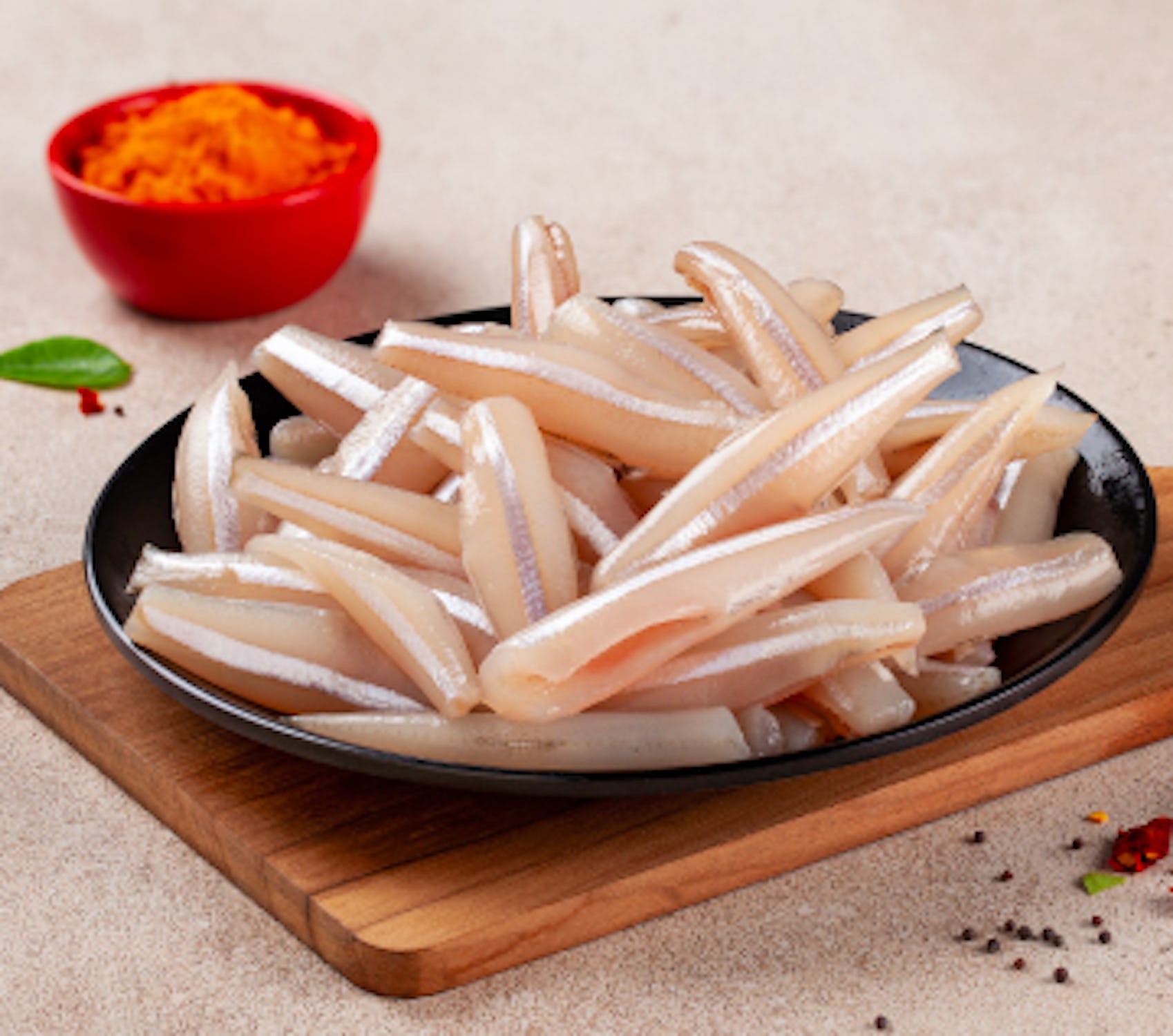 Anchovies/Natholi-Cleaned(No head) - 500gms(After Cleaning) view 2