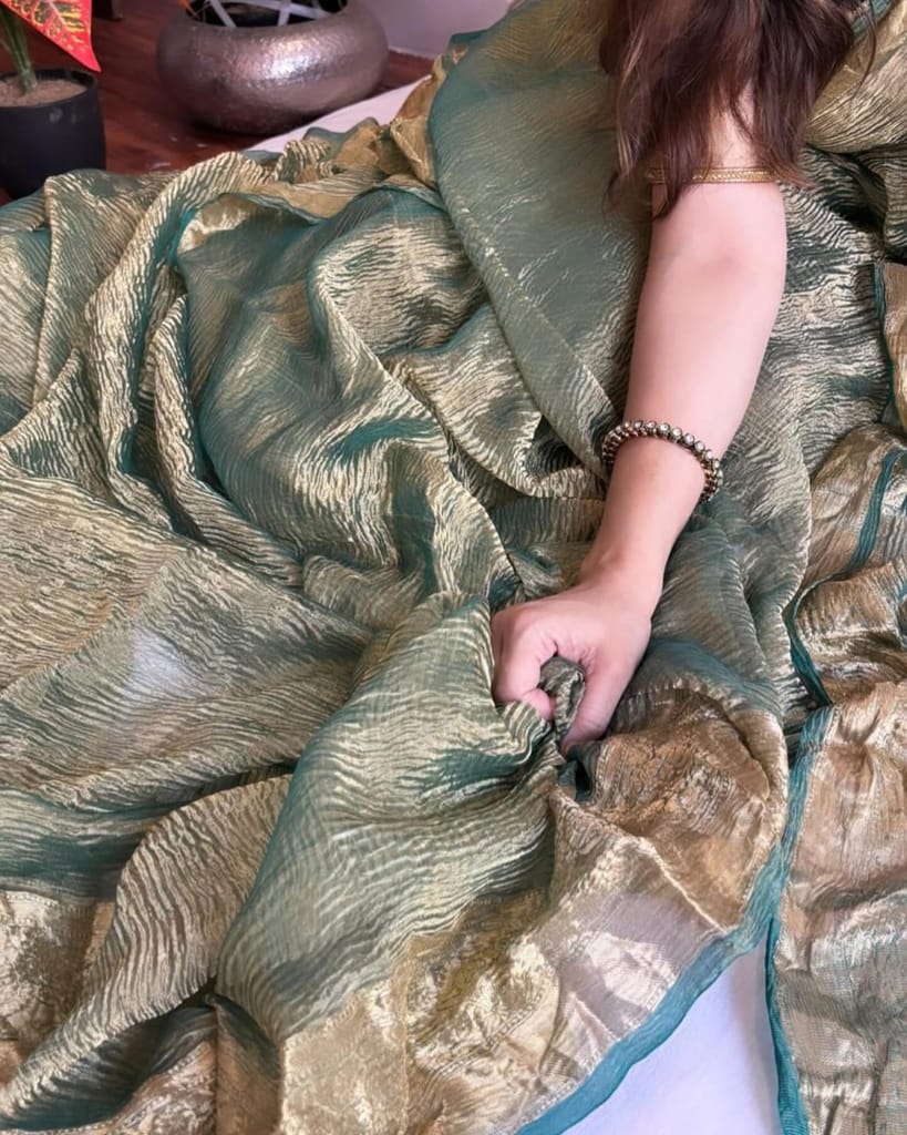 Stunningly Beautiful Pure Banarasi Forest Green Kora Tissue Crushed Saree view 2