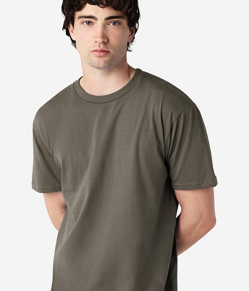 Gildan Men Cotton Regular Fit Solid T-Shirt ( Grey Melange ) view 2