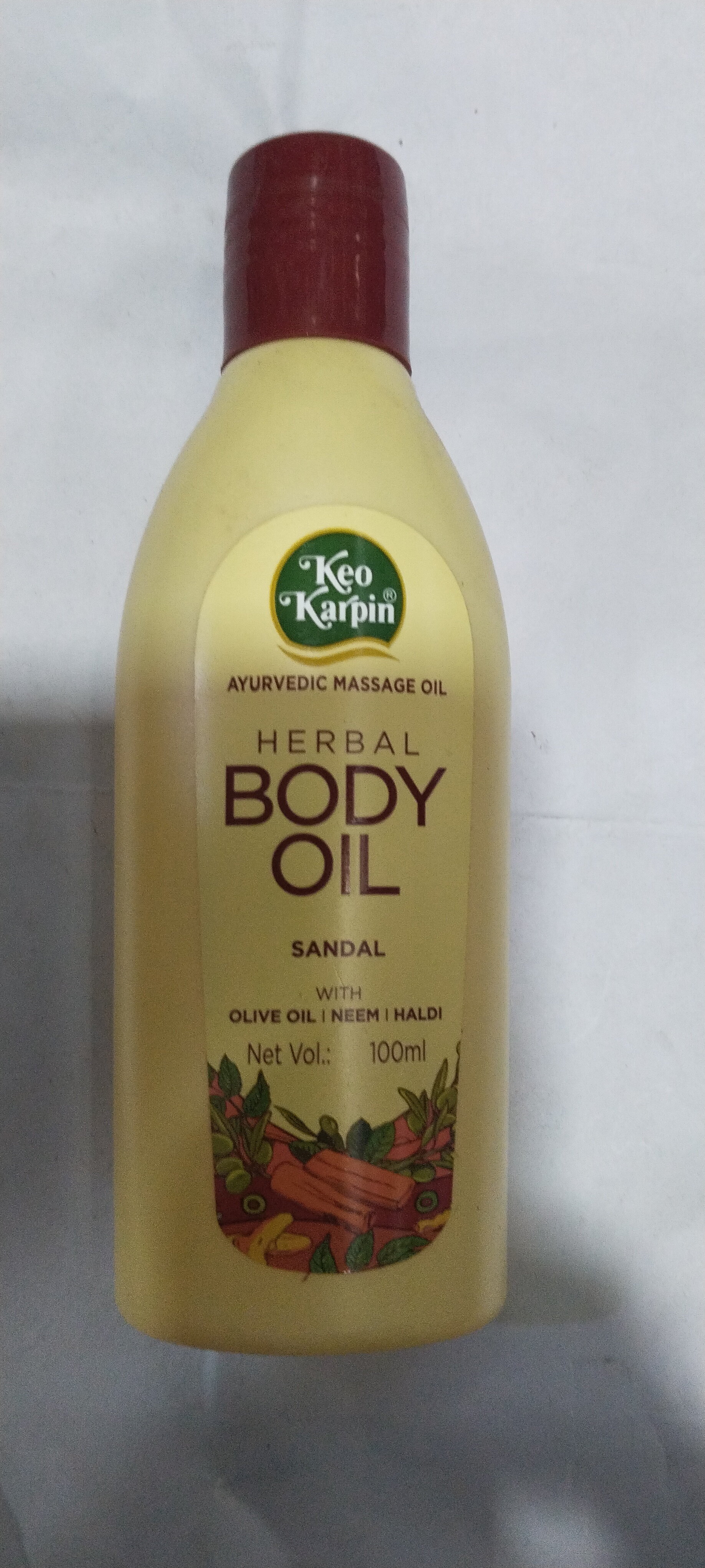 Keo Karpin Ayurvedic massage oil Herbal Body Sandal Oil