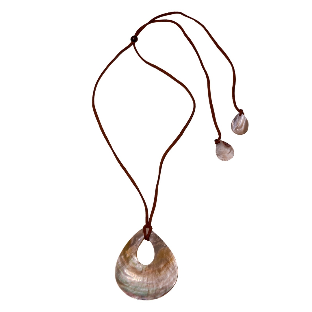 Mother of pearl plain drop pendant
