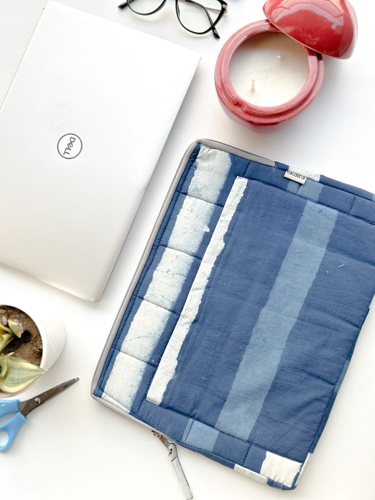 Sustainable Handmade Cotton Laptop Sleeve/Laptop Cover by Ekatra - Indigo stripes view 2