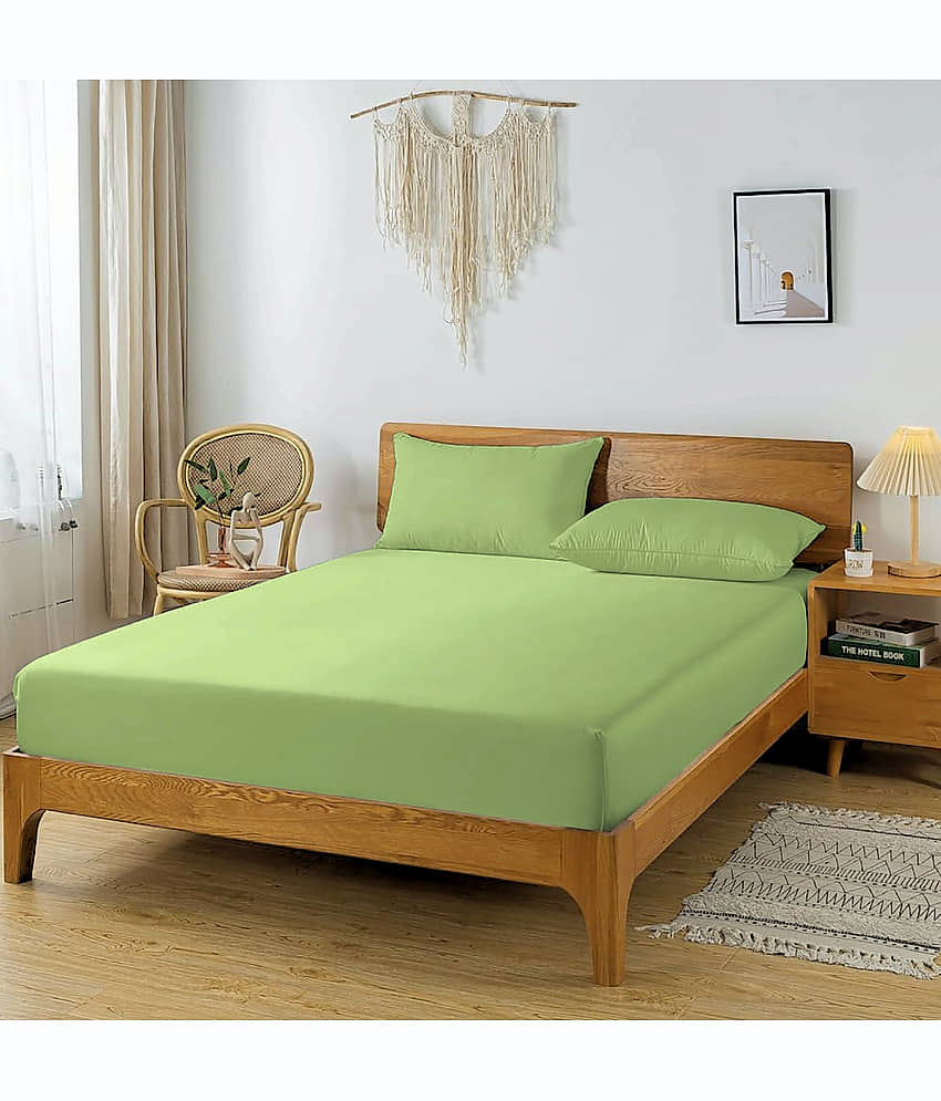 Apala Microfibre 1 King Fitted Bedsheet with 2 Pillow Covers ( 198 cm x 182 cm ) , Green view 2