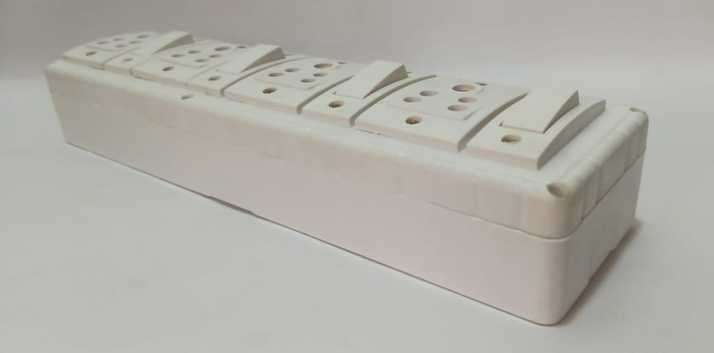 6A 4 Sockets (5 Pin Socket) & 4 Switch (Straight) Extension Box with 16A Plug & 50m Wire view 2