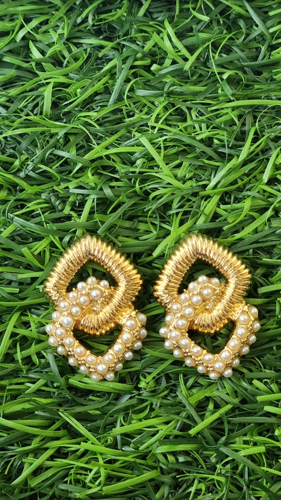 Vintage-Inspired Pearl Earrings view 2