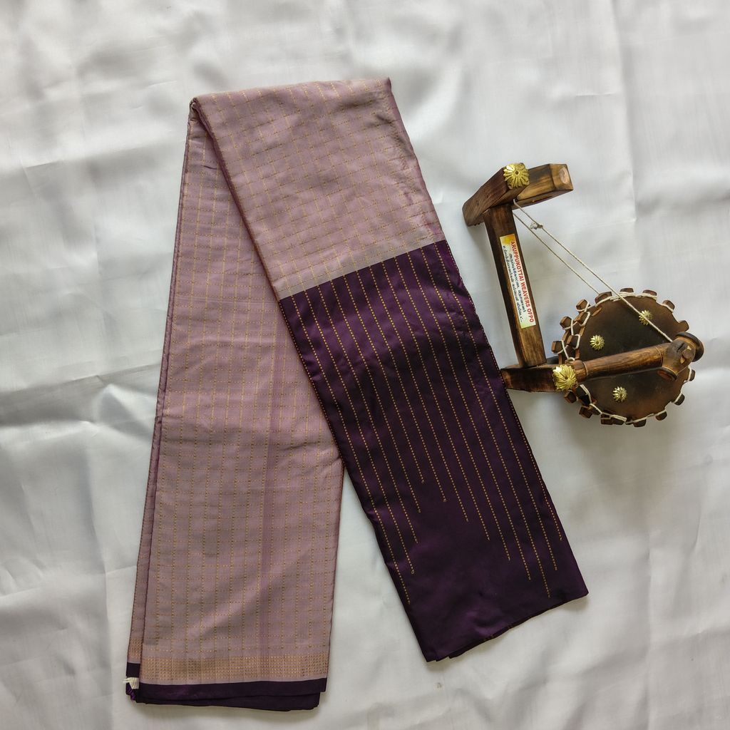 Aarani Silk Saree with Blouse view 2