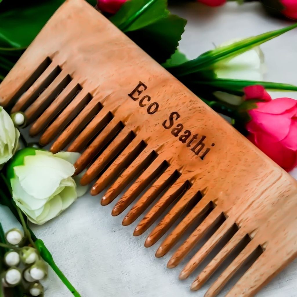 Neem Wood Shampoo Comb view 2