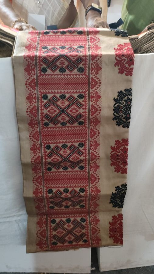 Moonga Silk Chadar Mekhala
