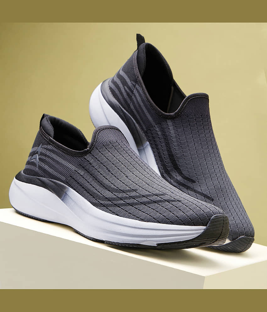 Avant Lujo Dark Grey Men's Sports Running Shoes view 2